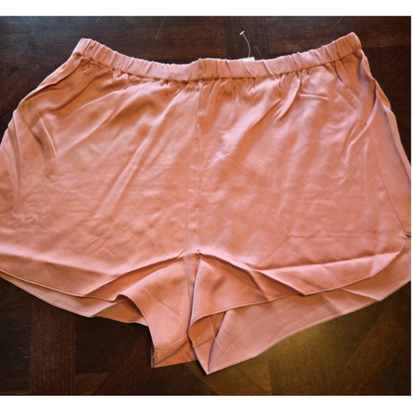 Haven Well Within Rose Pink Cupro Viscose Tulip Hem Pull On Shorts TR5479 L NEW - Picture 6 of 6